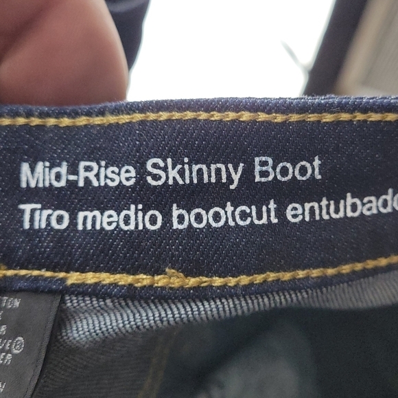 Mossimo Womena Mid Rise Skinny Bootcut Jeans Dark Wash Denim Size 10 - Picture 6 of 13